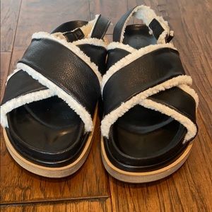 Gently used Alohas sandals